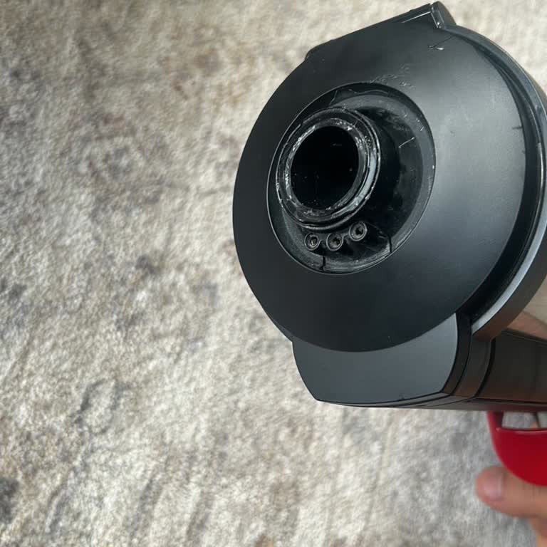 Dyson V16 Animal Parçası Stokta Yok, Süpürge Kullanılamaz Ve Tamir Teklifi Reddedildi