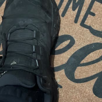 North Face Gore-Tex Özellikli Ayakkabının Su Geçirme Sorunu Ve Ücretsiz Değişim Talebi