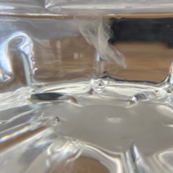 Ceysu Şişe Suyunda Plastik Kalıntı Görerek Güvenim Sarsıldı