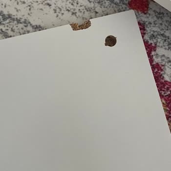 Kırık Dolap Teslim Alınmadı Ve 4040 TL İade Edilmedi