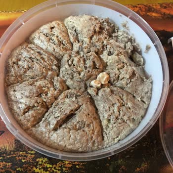 Şok Market’te Son Kullanma Tarihi Geçmiş Ve İçinde Taş Olan Helvanın İndirimli Satışı