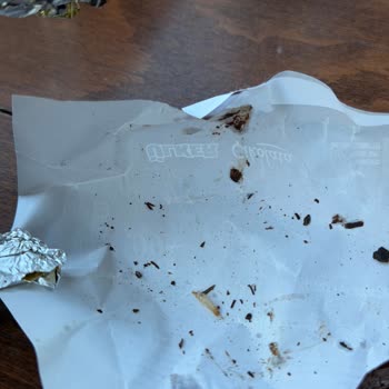 Ülker Biter Çikolatasında Ölü Böcek Bulunması Sağlık Endişesi Yarattı
