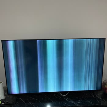 Televizyon Ekranında Dikey Çizgiler Ve Garanti Bitiminden Ücretsiz Onarım Talebi