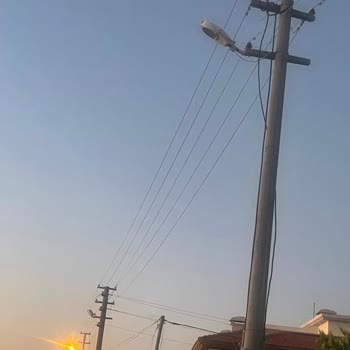 L14C25 Numaralı Sokak Lambasının Çalışmaması Güvenlik Endişesine Neden Oluyor