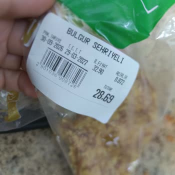 Şehriyeli Bulgur Pilavında Böcek Tespiti Ve Ücret İadesi Talebi