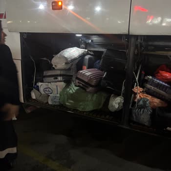 50 Dakika Gecikme Ve Kırılacak Eşyaya Saygısız Yaklaşım