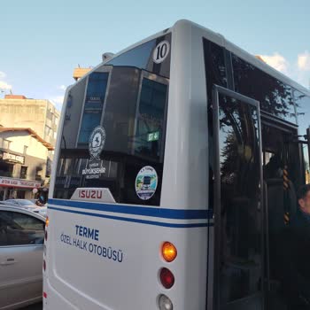 Aşırı Yolcu Taşıma Ve Güvenlik Riski Şoförün Tartışmalı Davranışı