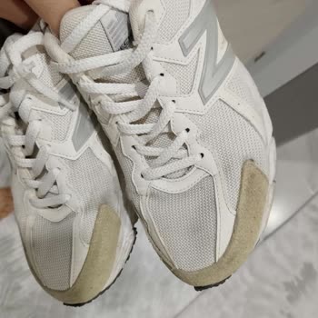 New Balance Ayakkabısında Kısa Sürede Ciddi Deformasyon Ve Açılma