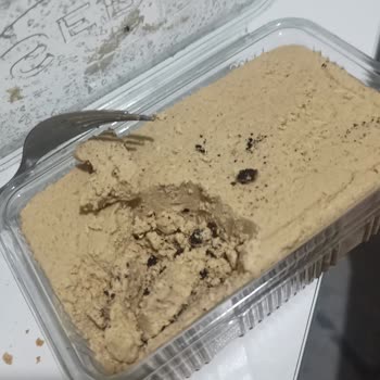 BİM Serel Helvasında Siyah Yabancı Madde Tespit Edildi