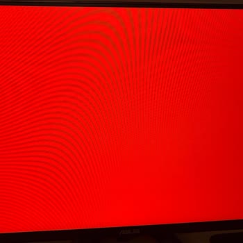 Media Markt'tan Aldığım Monitör Tamir Sonrası Görüntü Bozukluğu Yaşıyor