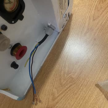 Hepsiburada Ve EPA Teknoloji'den Satın Alınan Kombi İkinci El Çıktığı İçin İade Ve Değişim Talebi