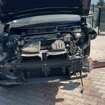 Citroen C5 Aircross Araç Uzun Süre Serviste Bekliyor, Yedek Parça Ve Bilgi Eksikliği
