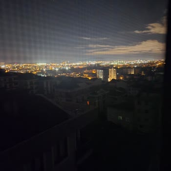 Sancaktepe’de Sürekli Elektrik Kesintileri Aile Ve İş Hayatını Felç Ediyor