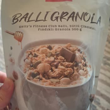Granola Ürününde Takma Tırnak Bulunması Hijyen Endişesi
