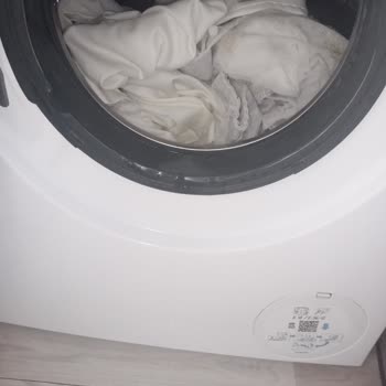 Kapak Yırtılması Kullanıcı Hatası Olarak Değerlendirildi, Garanti Reddi Ve 900 TL Ücret Talebi