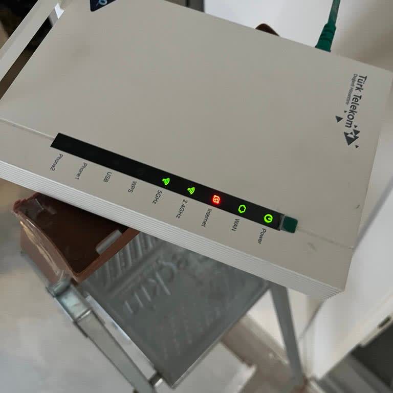 Sürekli İnternet Kesintileri Ve Haksız Cayma Bedeli Nedeniyle Türk Telekom'dan İptal Talebi