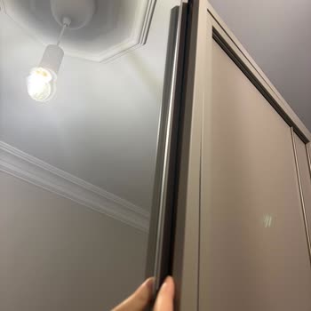 Gardırop Çıtalarındaki Yerinden Çıkma Sorunu Ve Servis Yanıtının Olmaması