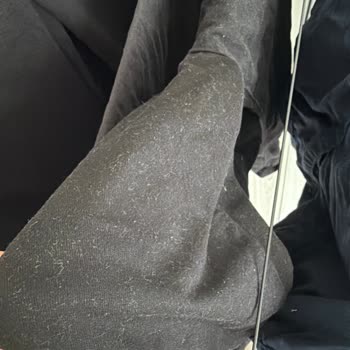 Arçelik Çamaşır Makinesinde Koyu Renkli Kıyafetlerde Yoğun Tüylenme Ve Hasar
