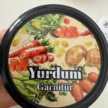 Kavanozda Sümüklü Böcek Bulunan Yurdum Garnitürü Hijyen Endişesi Yarattı