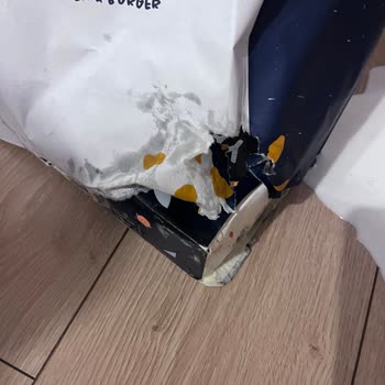 Patlamış Ayran Ve Yırtılmış Paketler Nedeniyle İade Talebi