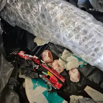 Kırık Cam İçeren Hasarlı Kargo Ücret İadesi Talebi