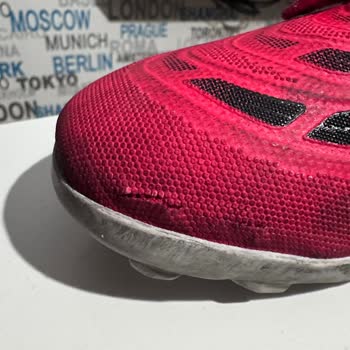 Adidas Kramponun Yırtılması Ve Kullanıcı Hatası Açıklaması Talebi