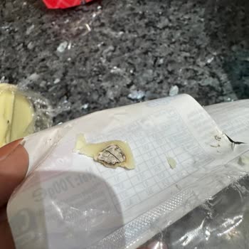 İçim Tam Yağlı Kaşarda Görülen Gri Oluşumun Güvenlik Açıklaması Talebi