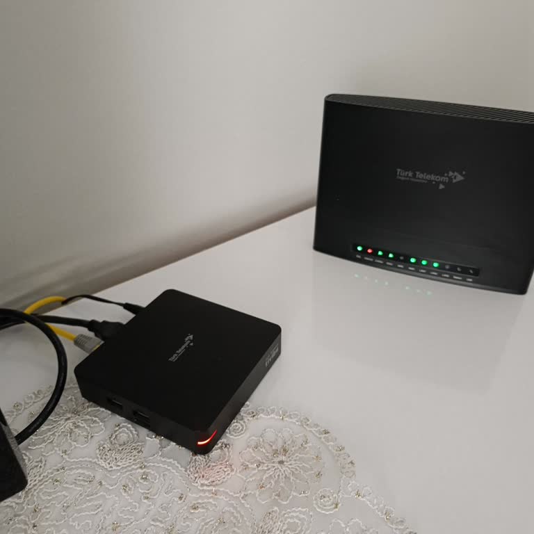İnternet Ve Tivibu Kesintisi Ve Cayma Bedeli Dayatılan Müşteri