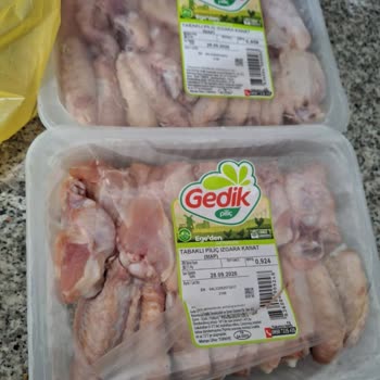 Cepte Şok’tan Bozuk Tavuk Kanadı Teslimatı Ve Sağlık Riski