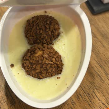 Kinder Joy Kremasında Saç Tespiti Hijyen İhlali