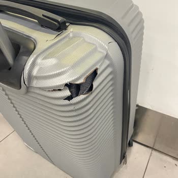Kayseri Kıbrıs Pegasus Uçuşunda Valizim Kırıldı Ve Ücret İadesi Talep Ediyorum