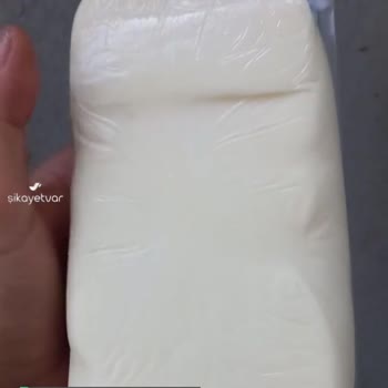 Derman Kaşarın İçinde Kıl Var