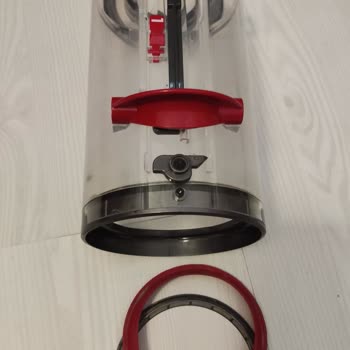 Dyson V15 Toz Haznesi Contası Çıktı, Tamir Talebi Ve Pahalı Yedek Parça Zorunluluğu