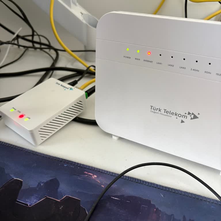 Uzun Süreli İnternet Kesintisi Ve Eğitim Mağduriyeti
