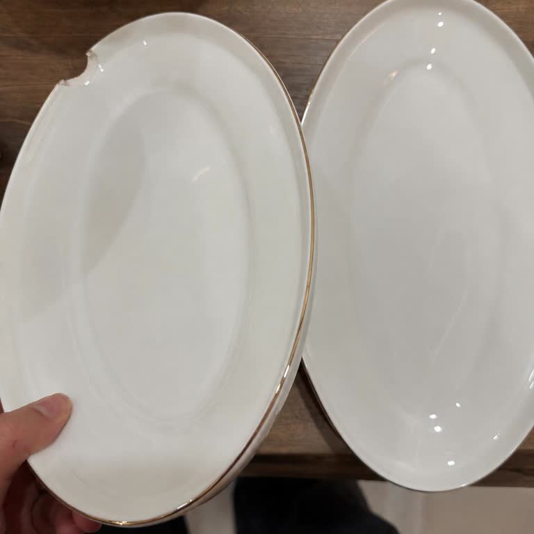 Kırık Tabak Ve Eksik Yemek Kasesi İçin Hızlı Çözüm Talebi