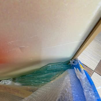 DHL İzmir Bayraklı Smyrna Şubesinde Kırık Gönderi Ve Tazmin Redleri