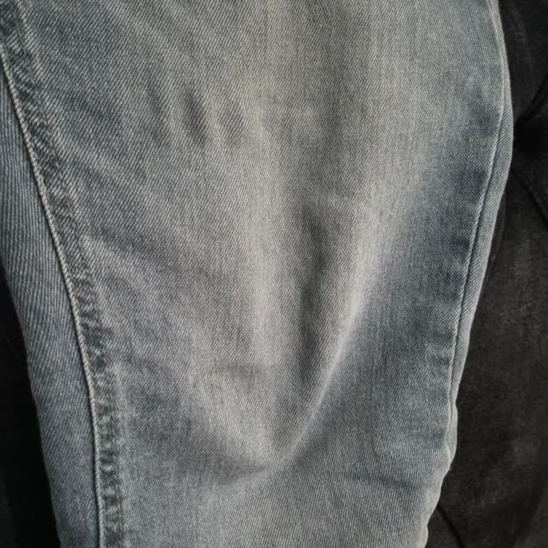 Ayıplı Jeans Pantolonun Elastik Sorunu Ve DeFacto Mağazasının İade Reddi