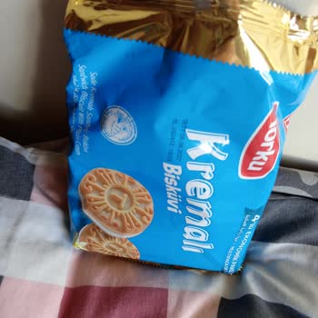 Rutubetli Ve Küflü Torku Kremalı Bisküviden Şikayet