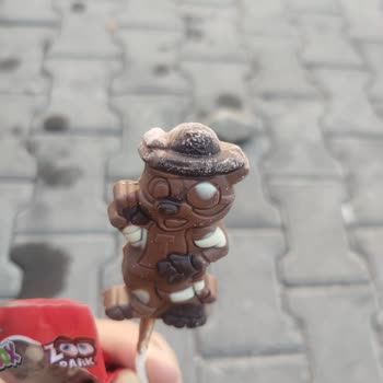 Toybox Zoo Park Çikolatasında Beyazlamalar Ve Kötü Koku Sağlık Endişesi