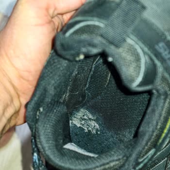 Skechers Air Envoy Ayakkabısında Kısa Sürede İç Yıpranma Ve Garanti Reddi