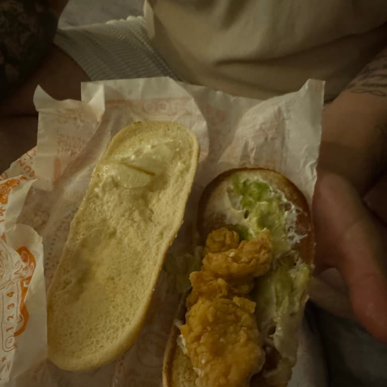 Popeyes Samsun Güzelyalı Şubesinde Çiğ Tavuk, Eksik Sos Ve Hijyen Sorunları