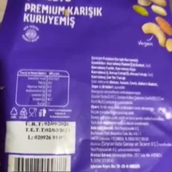 Çerezya Paketinden Cam Çıktı