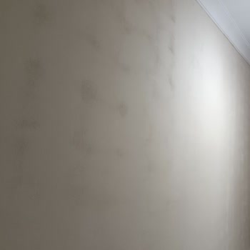 Polisan Quartz Boya Dökülme Ve Dalgalı Görünüm Nedeniyle İade Talebi