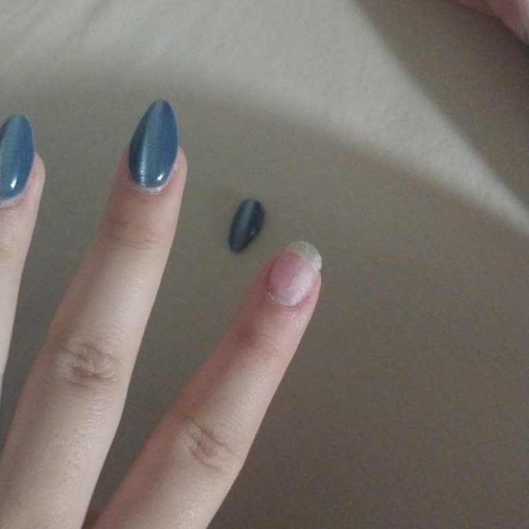 Arle Nail Art Manisa Ne İşçilikten Ne Hijyenden Ne de Müşteriyle İlgiden Memnun Kaldık