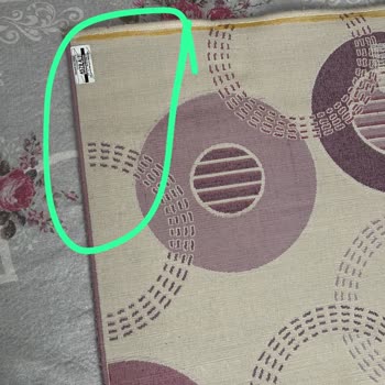 Teslim Edilen Halıda Leke Ve Söz Verilen Servisin Gelmemesi