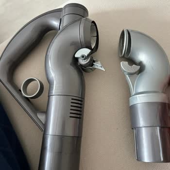 Dyson Cinetic Big Ball Animal Pro2'de Kullanım Hatası Olmadan Parçanın Kırılması Ve Ücretsiz Değişim Talebi