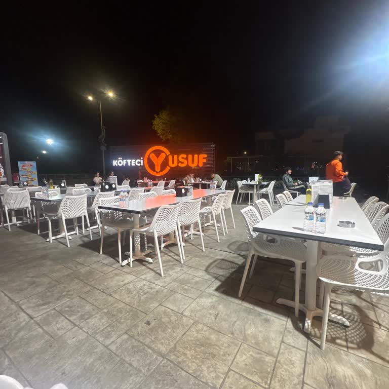 Müdürün Kişisel Tercihi Şubede Evcil Hayvan Girişini Engelledi
