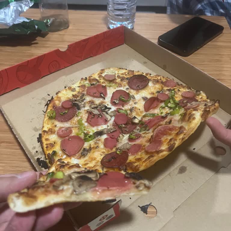 İndirimli Pizzada Yanlış Hamur Ve Uygunsuz Kalite