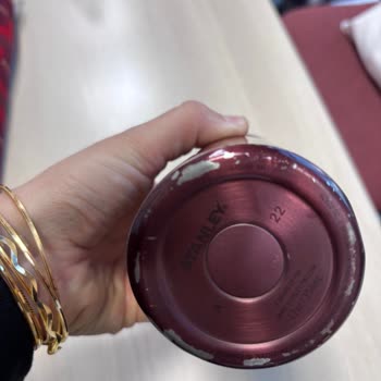 Stanley Termosunun Kaplama Soyulması Ve Garanti Değişim Talebi