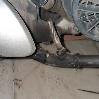 Stokta Orijinal Egzoz Olmadığı İçin Sürekli Kaynak İşlemi Ve Güvenlik Sorunu